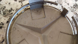 MERCEDES BENZ CENTER WHEEL CENTER CAP image 5