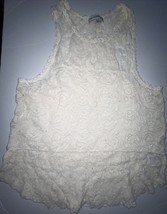 American Eagle cream colored lace camisole size XS; Some Pilling &amp; Pulls... - £9.05 GBP
