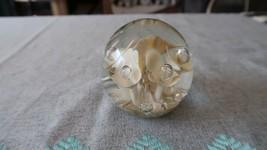 Vintage St. Joe Clair White Flower Glass Blow Glass Paperweight 2.5&quot; - £38.05 GBP