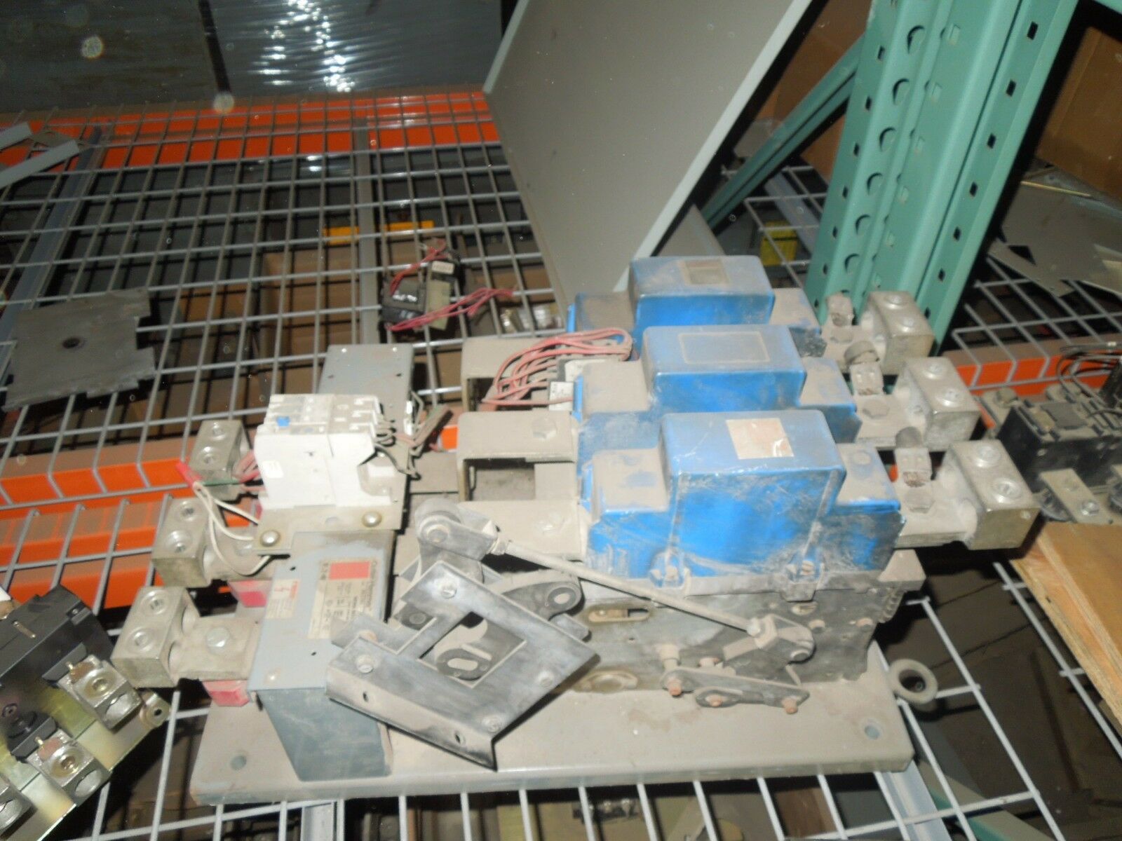 Cutler Hammer AN16TN0 NEMA Size 6 540A 150/200/400HP 200/230/460/575V Used - $3,000.00
