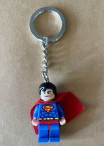 LEGO DC Universe Super Heros Superman Minifigure Keychain 853430 - £10.22 GBP