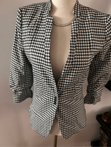 H&amp;M black and white blazer 3/4 sleeve size 4 - $34.65