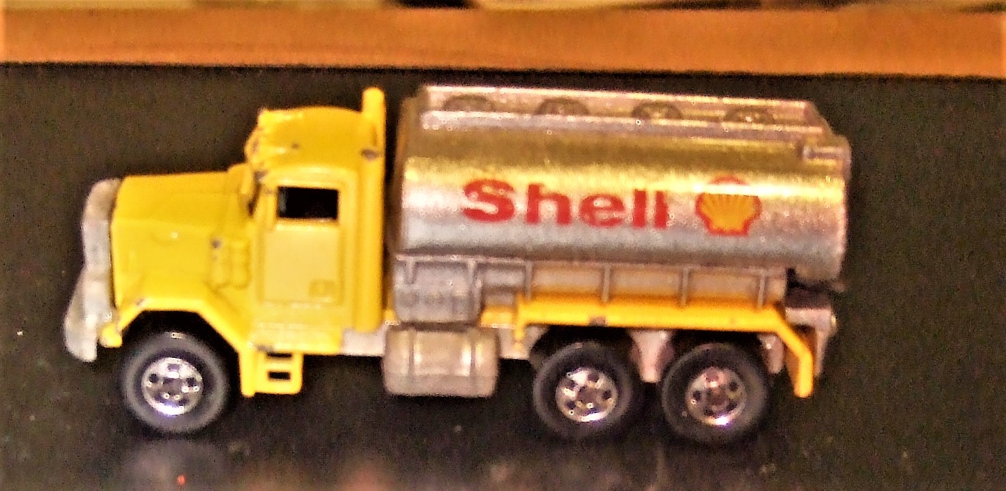 Hot Wheels - Vintage Shell Peterbilt Tank Truck Yellow Blackwalls -1979 - $7.00