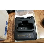Motorola NLN3305C NLN3474C Pager Charger New in box with power adapter - $457.52 MXN