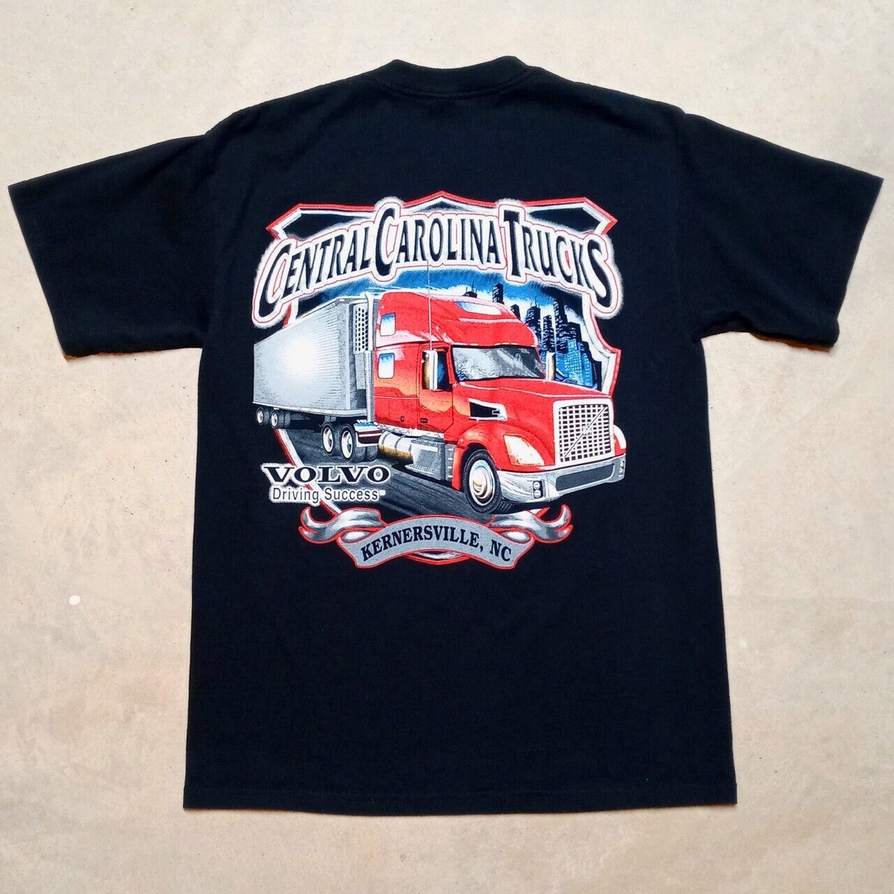 Primary image for Central Carolina Trucks Volvo Semi Kernersville NC T-shirt - Men's Size Medium