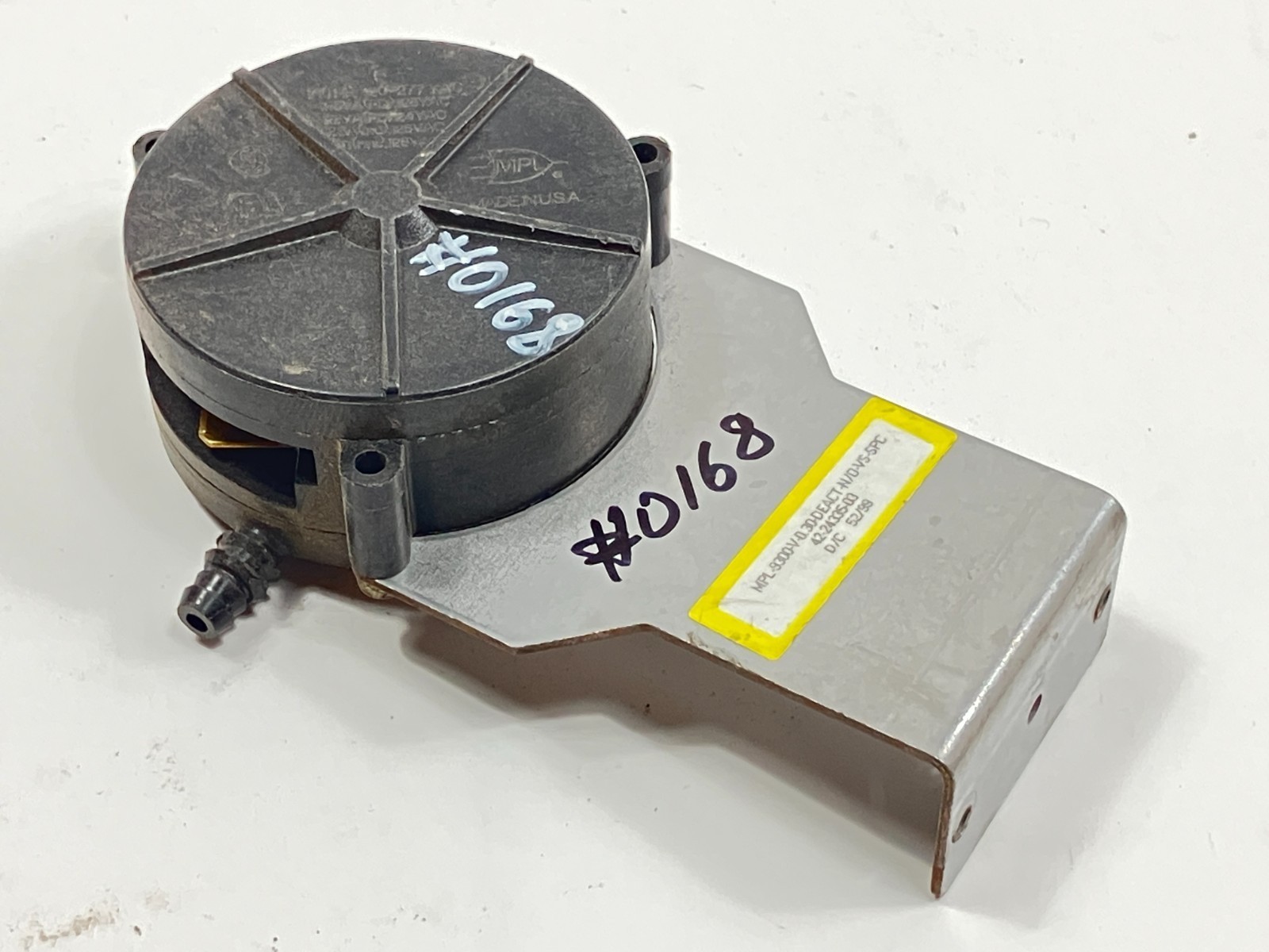 Rheem MPL-9300-V-0.30-DEACT-N/O-VS-SPC Air Pressure Switch 42-24335-03 u... - $22.00