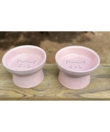 Raised Pedestal Pair of Pink Ceramic Cat Food &amp; Water Dishes Embossed Fa... - $29.99