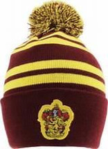 HARRY POTTER House Beanie Hat GRYFFINDOR Badge Unisex One Size - $430.45 MXN