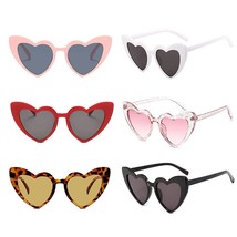 6 Pack Reteo Heart Shape Sunglasses For Women, Trendy Vintage Cat Eye Glasses Fo - £25.75 GBP