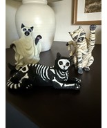 Hamilton Collection Blake Jensen's All Meow-llow Eve Set Of 3 - $919.33 MXN Hamilton Collection Blake Jensen's All Meow-llow Eve Set Of 3 - $919.33 MXN