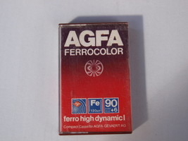 VINTAGE RARE AGFA Ferrocolor 90+6 High Dynamic I Red Color Made In Germany - $6.92