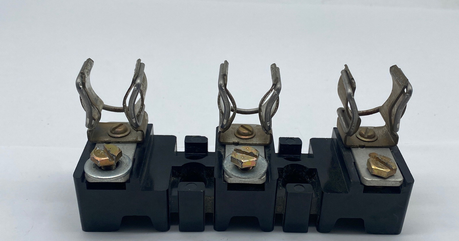 Allen-Bradley X-402028 3-Pole Fuse Holder, 60Amp 600V  - $8.50