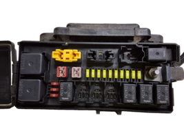 05 06 07 Jeep Grand Cherokee engine relay fuse box assembly OEM 56050335AE - $68.99 CAD