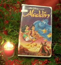 3 VHS Movies Disney: Aladdin 1,2,3 + 3 Collectible Plastic Action Figures, Used - £19.77 GBP