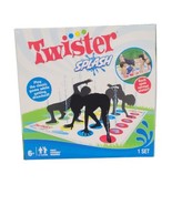 Hasbro Twister Splash Water Game for Kids Backyard Sprinkler Outdoor Games - $414.49 MXN