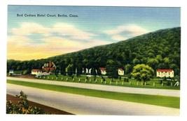 Red Cedars Hotel Court Linen Postcard Route 5 Berlin Connecticut - £8.70 GBP