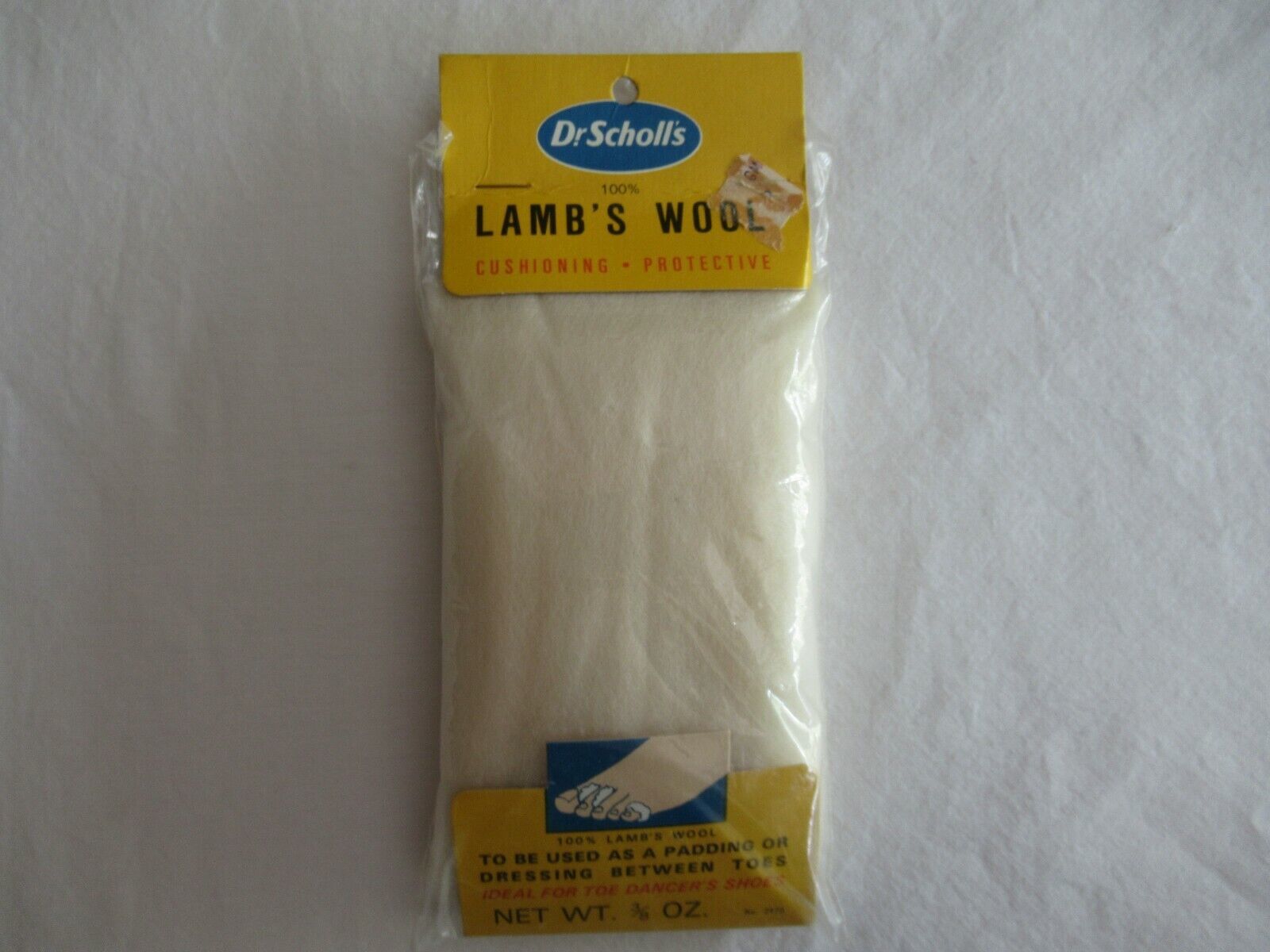 NEW Vintage Dr. Scholls Lambs Wool Cushioning Padding 3/8 Ounce Padding Dressing - $9.43
