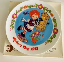 Wall Plate Schmid - Raggedy Ann Mother&#39;s Day Plate 1978 Limited Edition - $11.88