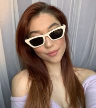 New Cat Eye Creme Off White Blue Lenses Fashionista Elegant Women&#39;s Sung... - $185.42 MXN