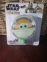 Star Wars Mandalorian Led Night Light Baby Yoda Plug In New In Box - £7.88 GBP