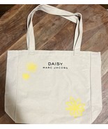 Marc Jacobs Daisy Beach/ Shopper/ Tote Bag - $35.51 CAD