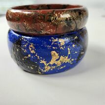 Confetti Bangle Set, Blue &amp; Burgundy Gold Foil Stackable Handmade Vintag... - €29,82 EUR