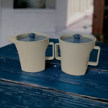 Tupperware Creamer Sugar Bowl Set Almond Blue Lids Retro 1415-2 &amp; 1414-2 Vintage - $39.59