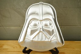 Vintage WILTON Kitchen Cake Pan Mold Star Wars Darth Vader 1980 502-1409 - £19.77 GBP