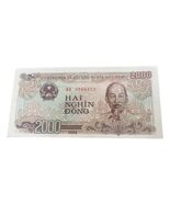 1988 Vietnam 2000 Dong Banknote  Crisp Currency UNC - $3.93 CAD