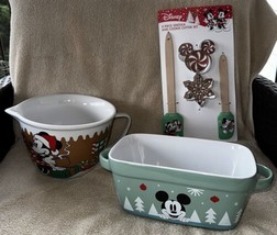 Mickey &amp; Minnie Mouse Holiday Gingerbread Mixing Batter Bowl Bread Pan S... - $44.99