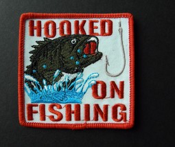 HOOKED ON FISHING EMBROIDERED PATCH 3 INCHES - £4.50 GBP