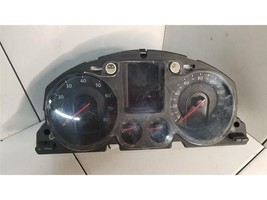 Speedometer Cluster KPH Canada Market Fits 06-07 PASSAT 283068 - $723.53 MXN