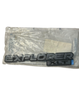 New OEM Ford F1TZ-7842528-C Explorer XLT Nameplate NOS Brand New Sealed ... - $629.67 MXN