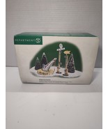 Dept 56 &quot;Queensbridge Railroad Yard Accessories&quot; #58466 Lights Up NEW IN... - €16,94 EUR