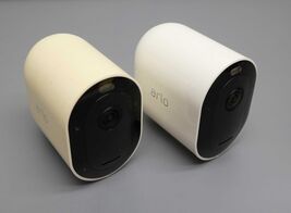 Arlo Pro 3 VMS4240P Indoor/Outdoor Wireless 2k HDR Security System image 2