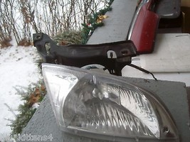 2000 2001 2002 Chevrolet Cavalier Right Headlight Oem Used - £123.27 GBP