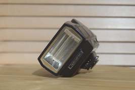 Olympus Quick Auto 310 flash. Fantastic flash for giving your image more... - £35.39 GBP