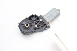 03-12 MERCEDES-BENZ R230 SL500 CONVERTIBLE TRUNK FLAP MOTOR E0770 image 7