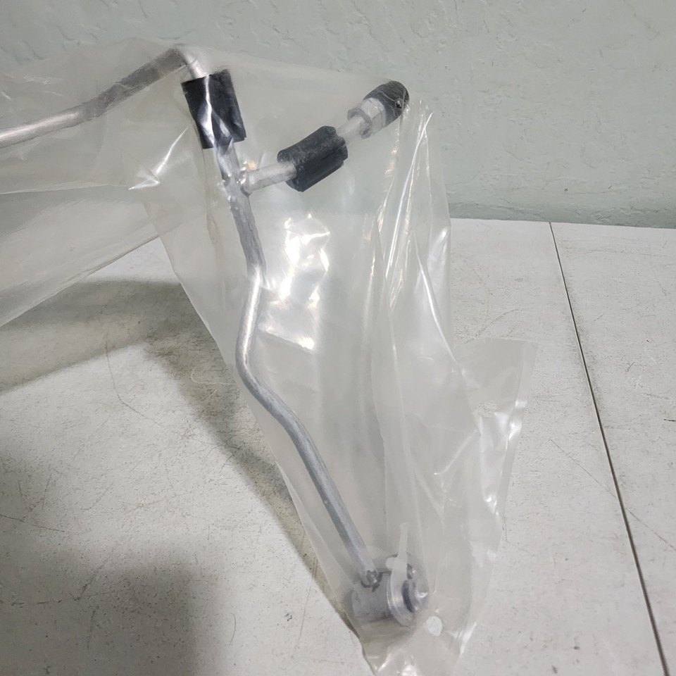 A/C Discharge Line for Volkswagen Touareg 2006 2007 2008 2009 2010 Audi Q7 07-15 Item image 4