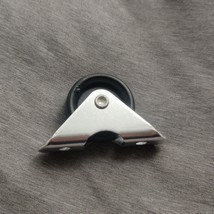 Brompton SILVER mudguard roller assembly ONLY (no screws, no plate inclu... - $153.89 MXN