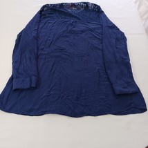 Dolled Up By Fang Women's Blue 3/4 Sleeve Button Shirt Size 1XL Chest 40" image 2