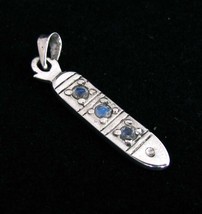 Sterling silver women&#39;s Gemstone Pendant with 3 little sparkling Blue Fire Moons - £27.68 GBP