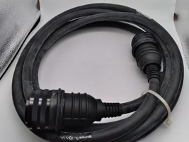 Allen-Bradley 1326-CPC1T-DL-005 SER.B Motor Feedback Cable, 5M  - $4,439.27 MXN