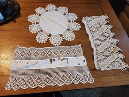 Vintage hand crochet doilies- Set of 3, Round, Rectangle - £4.23 GBP