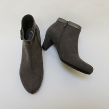 Aerosoles Womens A2 HeelRest Booties Shoes Gray Side Zipper Low Heels Size 6 M - £23.77 GBP