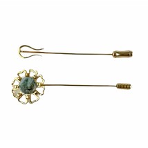 VTG Lot of 2 Gold Tone Stick Pin Hat Design Elegant Victorian Jewelry - £17.56 GBP