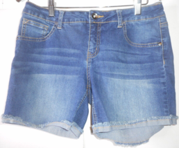 Justice Premium Big Girl Size 16 1/2 Shortie Low-Rise Blue Denim Shorts Raw Hem - £11.11 GBP