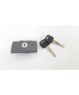New Gray Compartment Lock Handle Glove Box Latch For Lexus ES300 ES330 S... - $405.66 MXN
