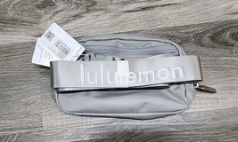 NWT Lululemon Everywhere Belt Bag 1L Silver Drop - SILD/WHT Grey/White - £55.65 GBP