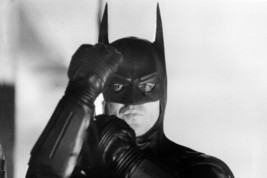 Michael Keaton Batman 24X36 Poster Classic Action Pose - £22.65 GBP